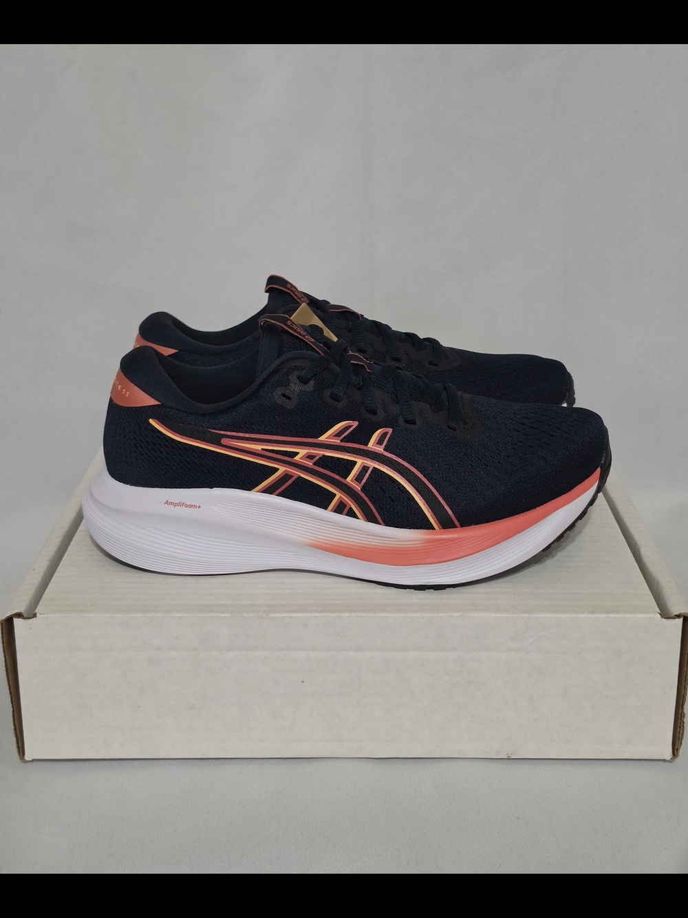 Women's ASICS Gel Excite 11 Running Shoes US Women Size 9 (NWT) - Picture 4 of 11